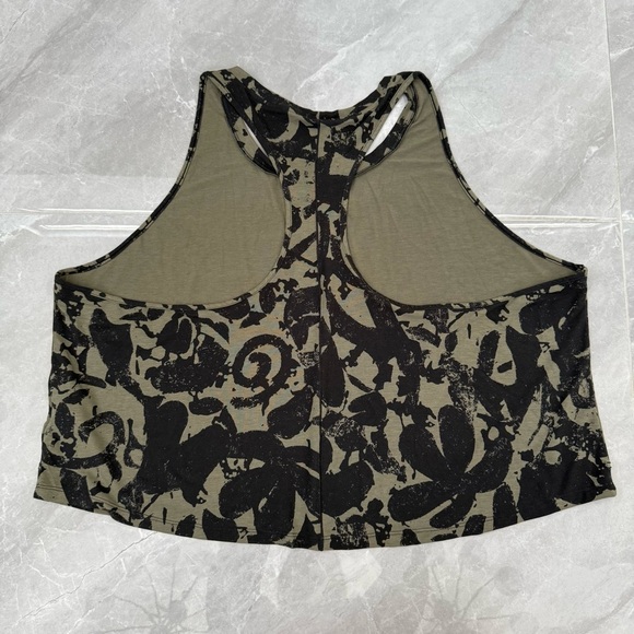 Women’s Nike Dri-Fit One Luxe Icon Clash Training Flowy Tank Top Plus Size 3X - Picture 10 of 16